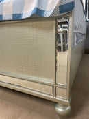 Brachium - Silver - E. King Bed w/ HB LED - Ornate Home