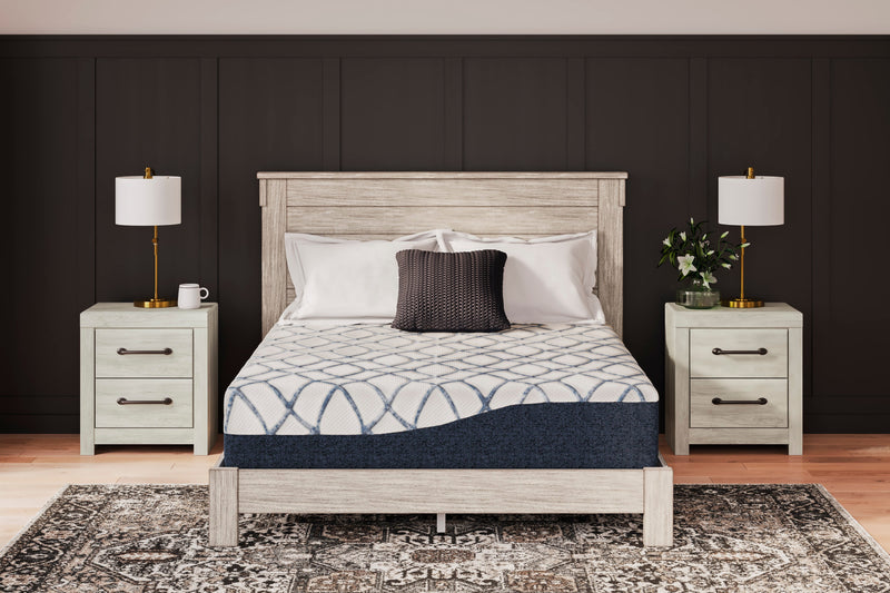 Chime Elite 2.0 White/Blue Memory Foam Mattress