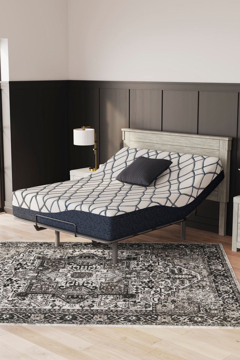 Chime Elite 2.0 White/Blue Memory Foam Mattress