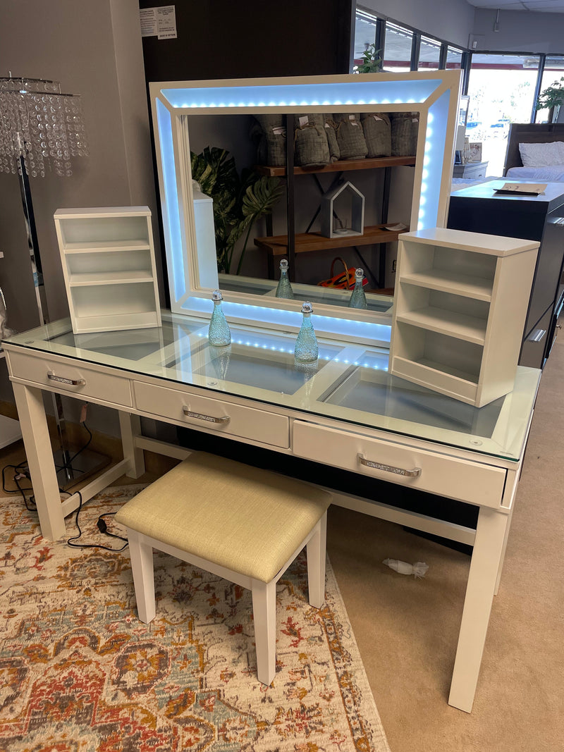 Stephanie White Vanity Set / 3pc