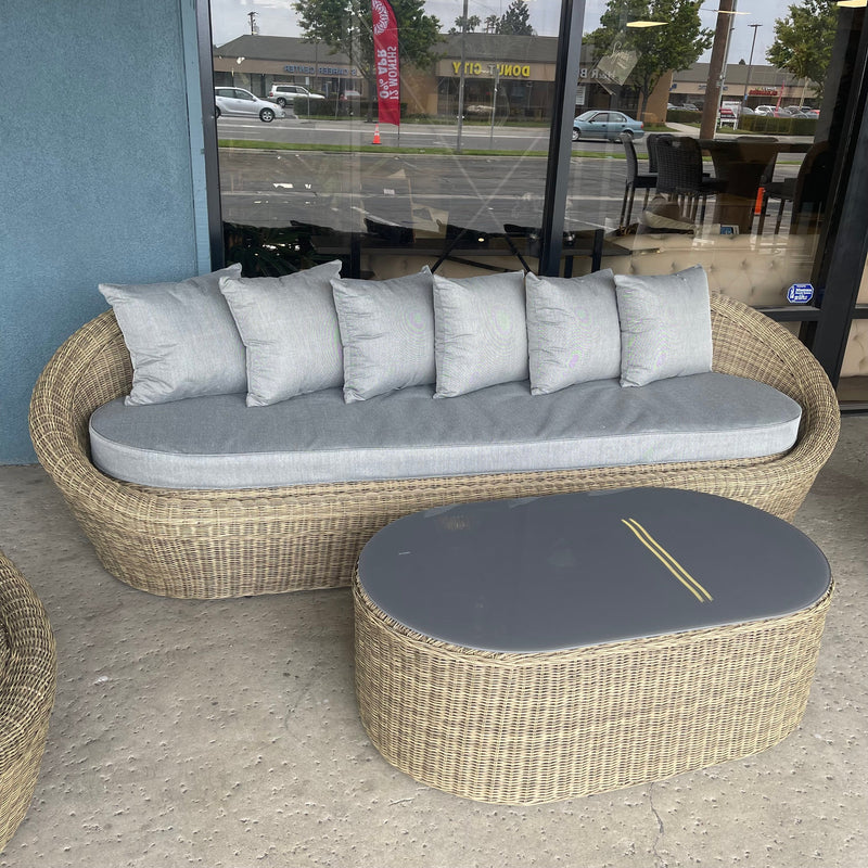 Pismo Gray Outdoor Seating Group w/ Coffee Table / 4pc